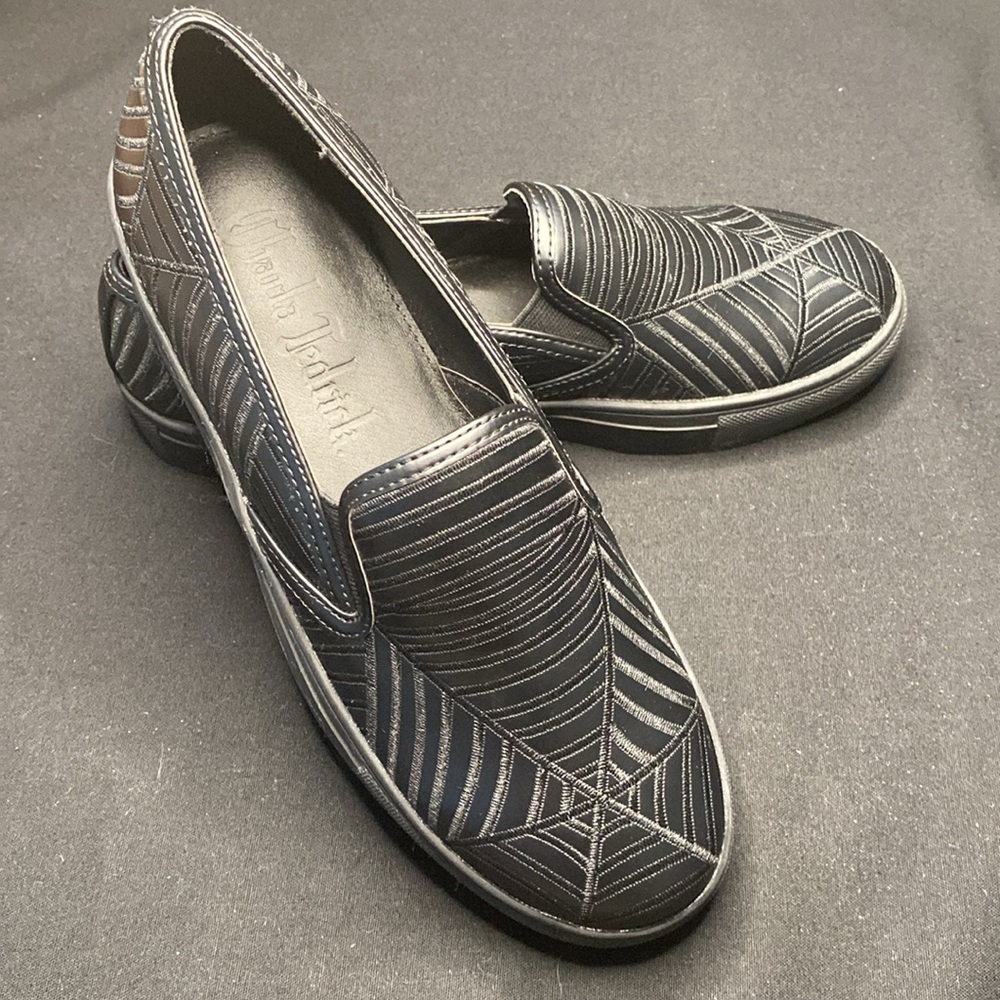Spun slip on sneakers